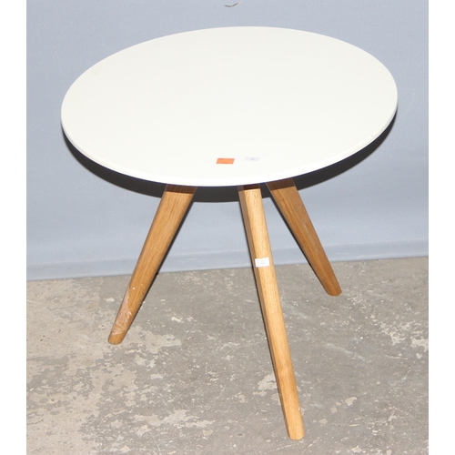 24 - A retro Scandinavian style tripod table with white top, approx 50cm in diameter x 50cm tall