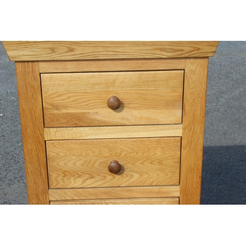 61 - A good quality modern light oak 6 drawer low chest of drawers, approx 54cm wide x 42cm deep x 127cm ... 