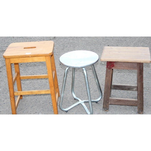 114 - 3 assorted vintage stools to inc a retro style aluminium example