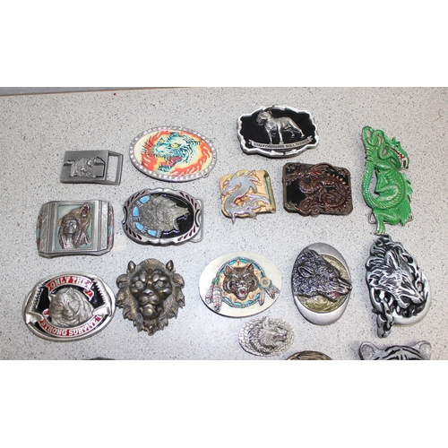 1609 - Qty of belt buckles, mostly animal themed