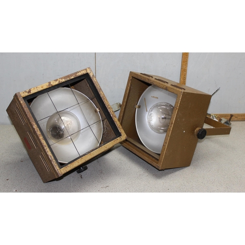 241 - Pair of vintage Major Equipment Co. Ltd 'Baby' theatre floodlights, approx 30cm wide