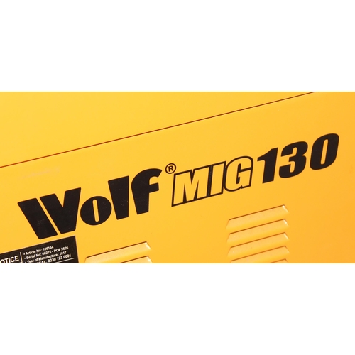 822 - Wolf Mig 130 welder