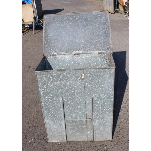 350 - A large vintage galvanised garden storage bin, approx 81cm wide x 58cm deep x 90cm tall