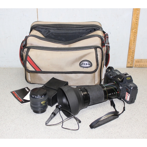 664 - Vintage Ricoh XR-M camera with 2 lenses, bag & flash