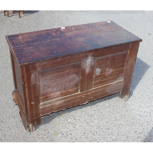 126 - An antique oak mule chest or coffer with 2 drawers, approx 118cm wide x 52cm deep x 77cm tall