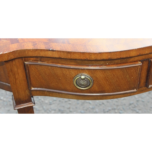 132 - An antique style mahogany hall table with 2 drawers, approx 75cm wide x 36cm deep x 75cm tall