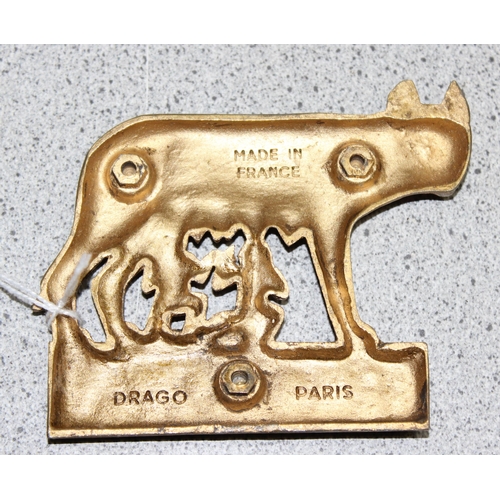 707 - A rare gilt metal Roma (Rome) car badge made by Drago of Paris