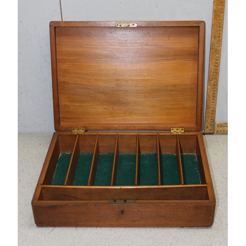 289 - Vintage wooden collectors box, approx 43cm wide