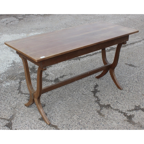 170 - A vintage tavern style table with stylised x frame legs united by a stretcher, the table with extra ... 