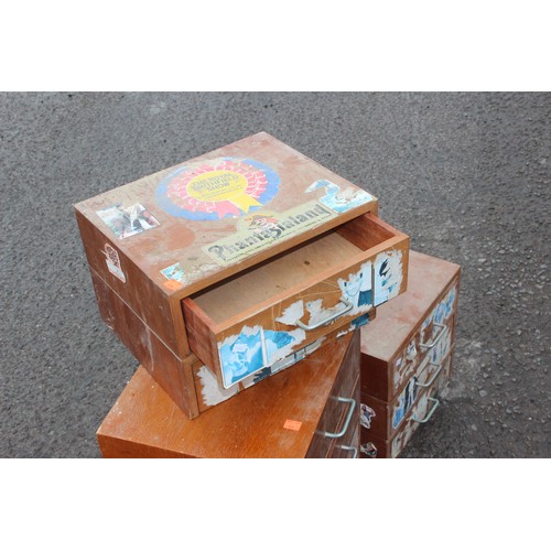 270 - 3 retro wooden chests of drawers, a 5, 3 & 2, the 5 drawer approx 35cm wide x 31cm deep x 57cm tall