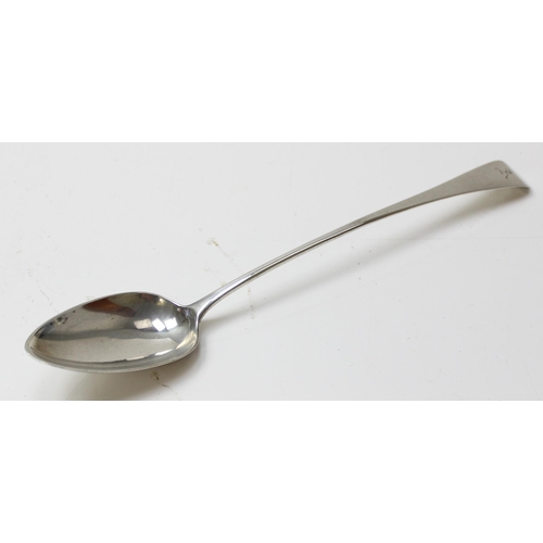 1007 - A George III period 18th century silver basting spoon, London 1797 by Thomas Wallis II, approx 30cm ... 