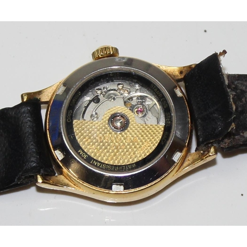 1307 - A vintage Oris automatic 7405 date pointer watch in gold plated case, case approx 27mm in diameter, ... 