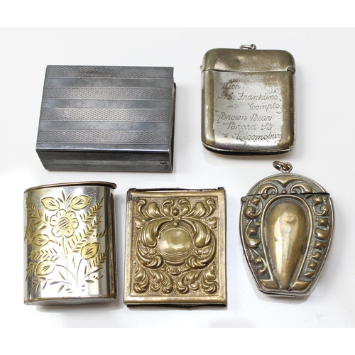 1026 - 9 assorted vintage silver plate and other vesta cases and matchbox covers, all likely early 20th cen... 