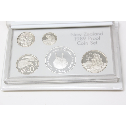 1231 - 1989 New Zealand 14th Commonwealth Games proof coin set with silver dollar coin, boxed with paperwor... 