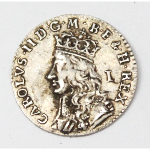 1201 - Charles II undated silver 1d and 2d maundy coins, 1660-1685 issue, laureate and draped bust left, bo... 