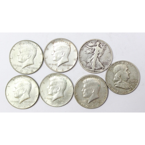 1276 - 7 assorted USA silver half dollars to inc a 1944 D Walking Liberty, 1960 D & 5 Kennedy 1964-68, appr... 