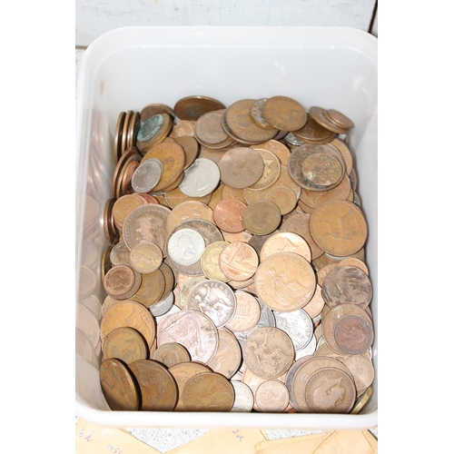 1298 - Qty of assorted mixed antique and later British coins, approx 3.2kg gross