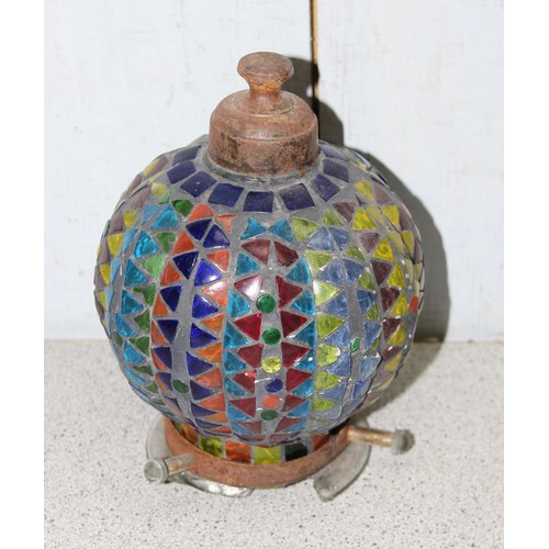 240 - 5 lamps: A vintage brass lamp with brass shade with beadwork edging, approx 30cm tall and 3 assorted... 