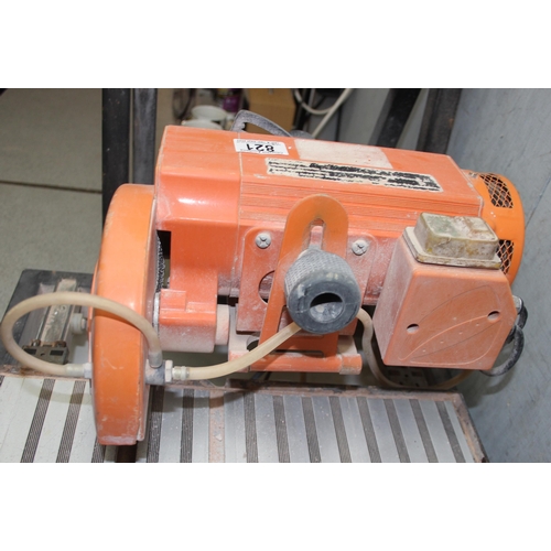 821 - Water cooled tile cutter or saw with stand