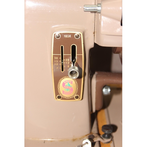 849 - Singer 185K sewing machine in case