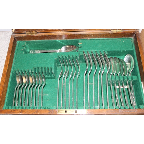 1012 - Part canteen of Viners cutlery and other silver-plated flatware