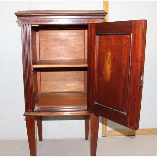 114 - Edwardian Mahogany bedside cabinet, approx 40cm wide x 37cm deep x 79cm tall