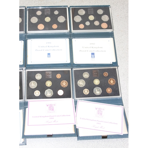 1259 - United Kingdom Royal Mint Proof Coin collection, 10 sets 1983-1992 inclusive, the 1992 to inc the ra... 