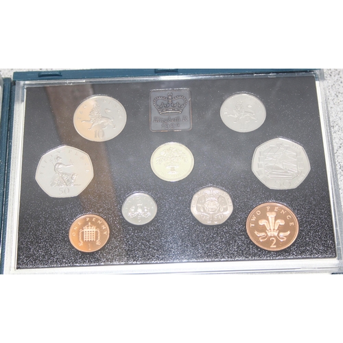 1259 - United Kingdom Royal Mint Proof Coin collection, 10 sets 1983-1992 inclusive, the 1992 to inc the ra... 