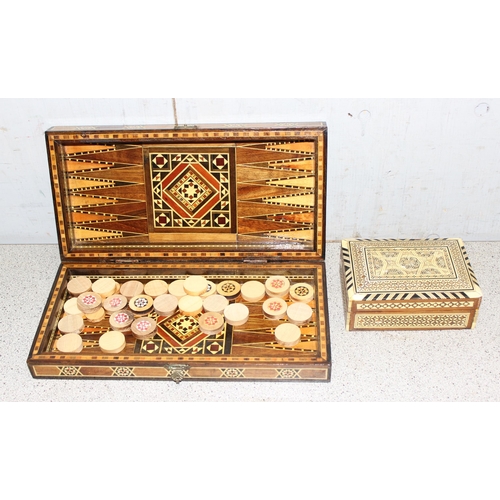 1515 - A Lebanese inlaid backgammon set and inlaid mother of pearl box