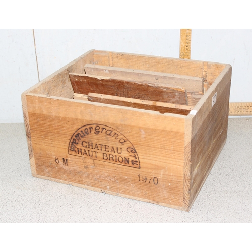 277 - A vintage Chateau Haut Brion wine box and a large qty of assorted wooden wine box ends