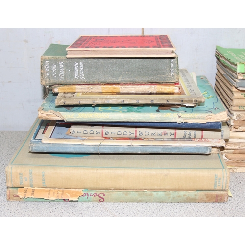 562 - Large collection of children's books to include many by Alison Uttley, some first editions