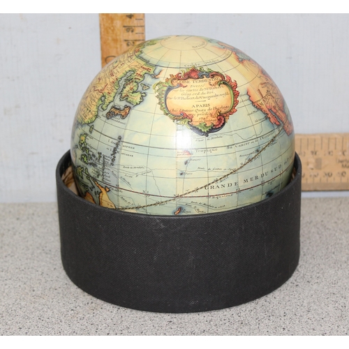 656 - Replica 1745 Robert De Vaugondy terrestrial globe in box