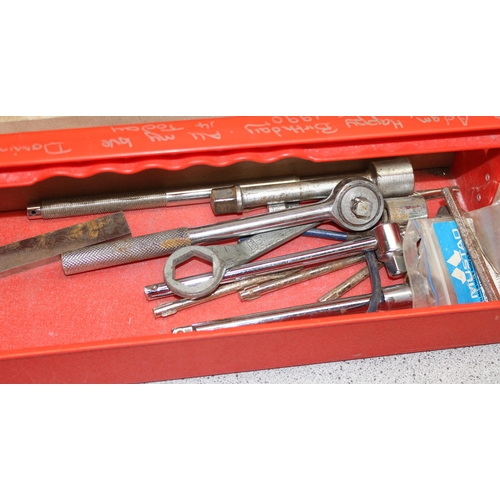 801 - Blue toolbox and contents, mainly sockets and spanners