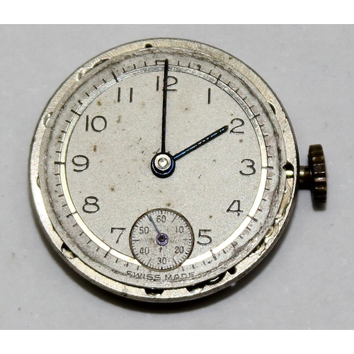 1327 - A 9ct gold cased watch with expanding gold plated strap, marked for Edinburgh 1943, approx 20.43g gr... 