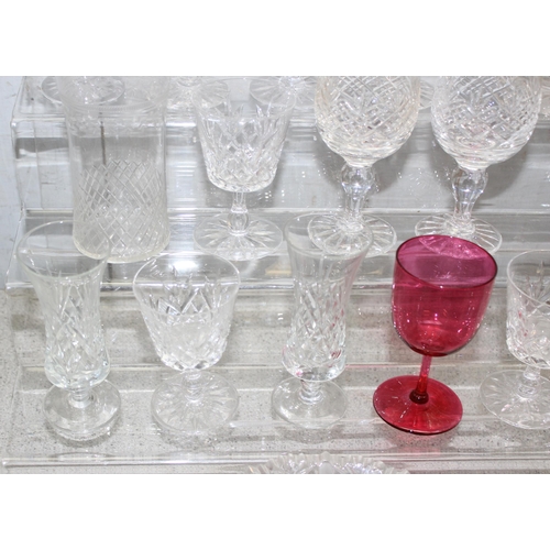 1772 - Qty of cut glass items to incl decanters, dishes, and glasses