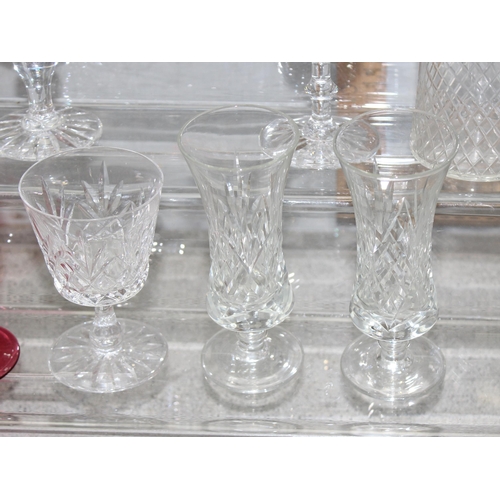 1772 - Qty of cut glass items to incl decanters, dishes, and glasses