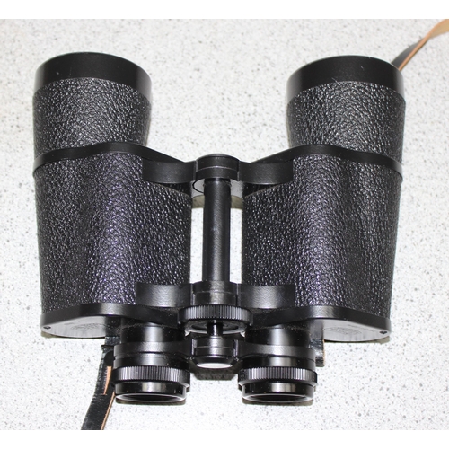 659 - Pair of Carl Zeiss Jena Jenoptem 10 x 50 W multi-coated binoculars with case, serial number 6715978