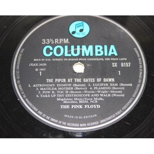 606 - LP vinyl record: 1967 Pink Floyd album 'The Piper at the Gates of Dawn', mono SX 6157, EMI Records