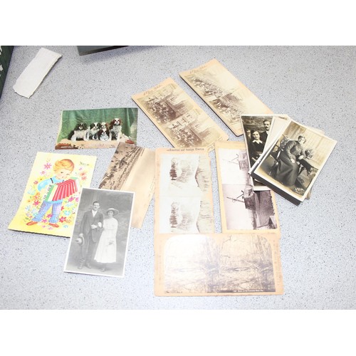 520 - Large qty of vintage postcards and other ephemera etc