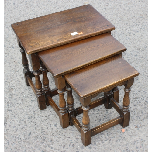 36 - Vintage oak nest of 3 tables, largest 55cm W x 35cm D x 75cm H