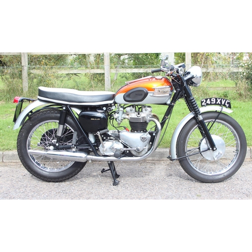 700 - 1961 Triumph Bonneville T120R Motorcycle, restored in 2018 and only 250 miles since, matching frame ... 