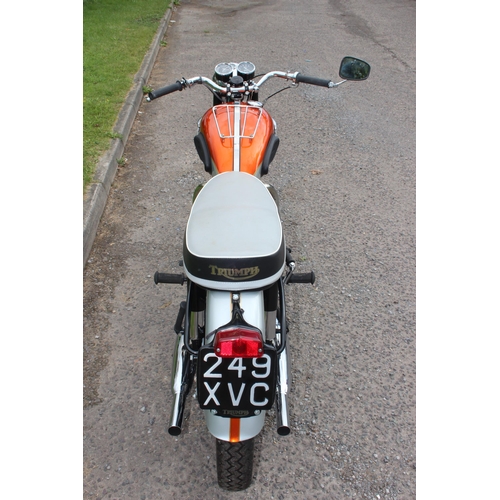 700 - 1961 Triumph Bonneville T120R Motorcycle, restored in 2018 and only 250 miles since, matching frame ... 