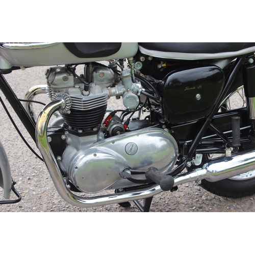 700 - 1961 Triumph Bonneville T120R Motorcycle, restored in 2018 and only 250 miles since, matching frame ... 