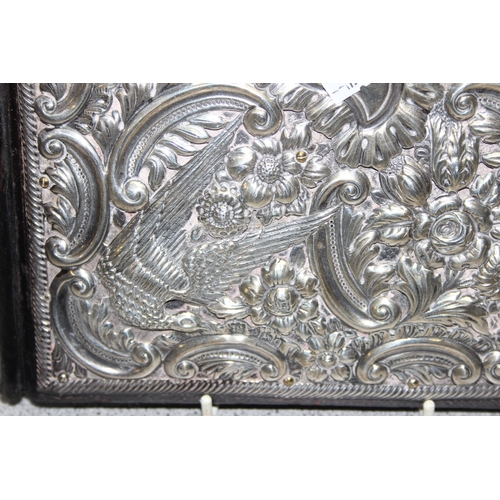 1022 - An antique silver fronted leather blotter, Birmingham 1902 by S.W. Smith & Co, approx 29cm x 23cm