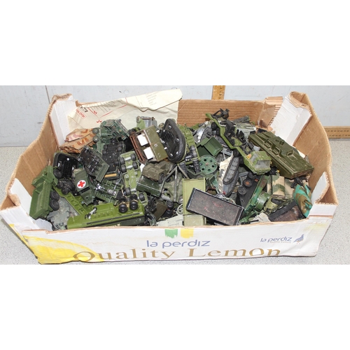 A huge qty of assorted military toy vehicles to inc Dinky, & Matchbox