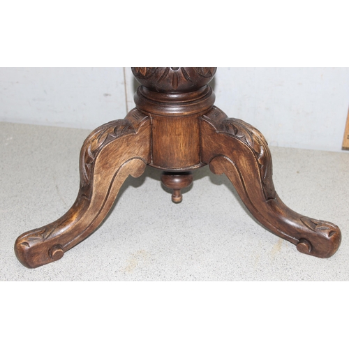 52 - Victorian carved mahogany adjustable piano stool by Joseph Fitter of Birmingham approx 48cm