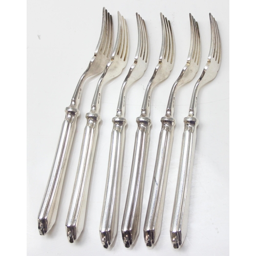 1056 - A good quality Mappin & Webb silver plated fish knife and fork set, Art Deco design