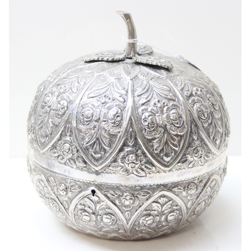 1078 - A large silver pumpkin shaped keepsake box, the exterior decorated with repousse flowers, the hinged... 