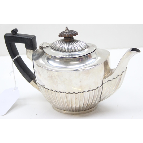 1099I - A Victorian silver bachelor's teapot of half reeded form, London 1899 by Charles Stuart Harris, appr... 