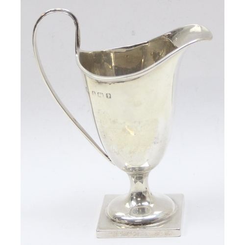 1099L - A small silver helmet shaped cream jug, Birmingham 1910 by Elkington & Co, approx 77.55g gross